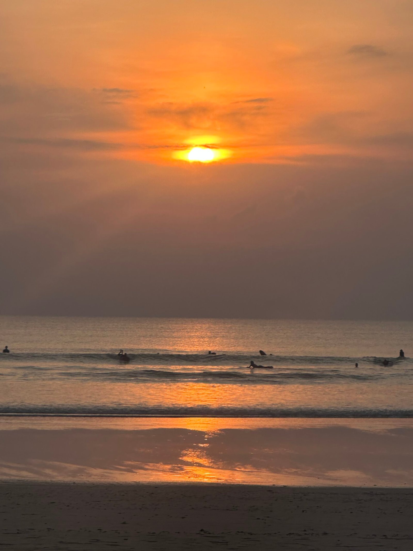 How to freelance: image of sun over sea